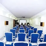 Hotel Esedra 3*