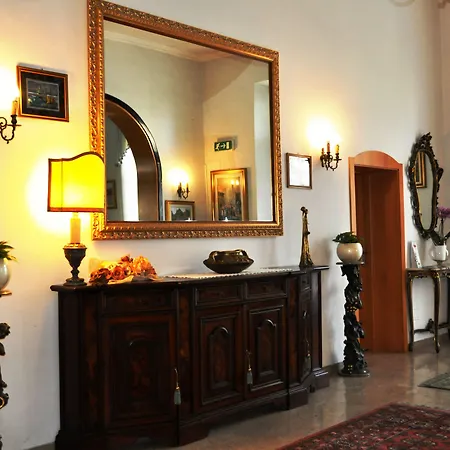 Esedra Szálloda 3*