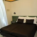 Esedra فندق