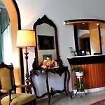 Esedra فندق ريميني