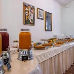Ξενοδοχείο Esedra 3*